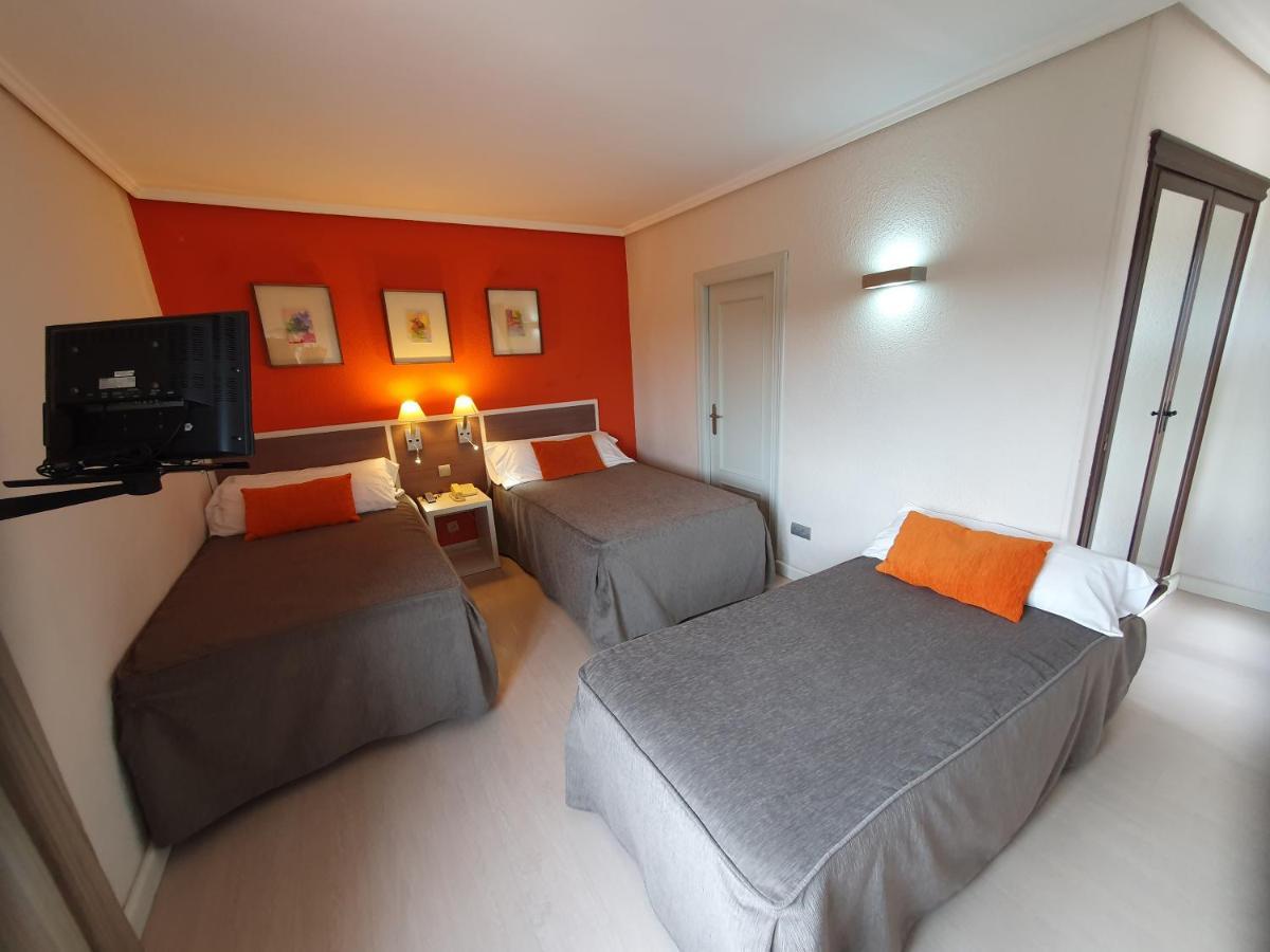 Hotel La Carreta チバ エクステリア 写真